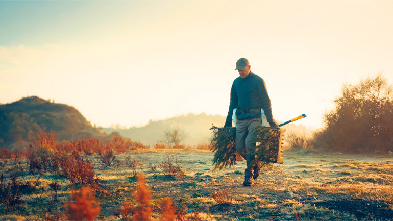 ‘Bir fidan dikmek değil onu yaşatmak önemli’