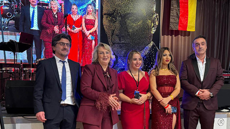 Eğitim gönüllüleri Gelsenkirchende buluştu