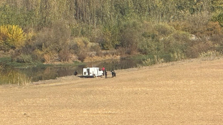 Arama ekipleri Dicle Nehri kıyısında
