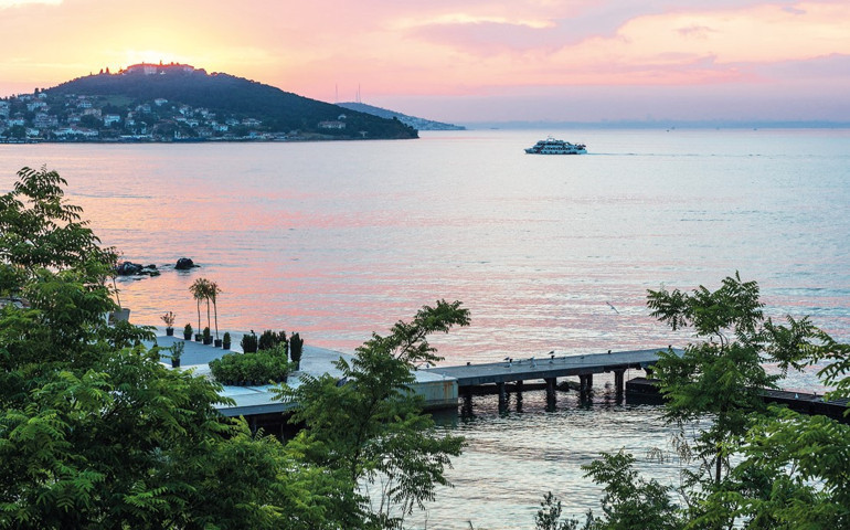 8 milyona playback mi yaptı