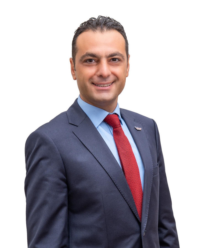 Hakemlikten gayrimenkul sektörünün zirvesine