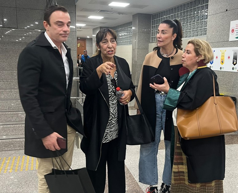 Ünlü çiftin boşanma davasında tanık oldular Jess Molho ve Zeynep Molho ayrılık aşamasında...