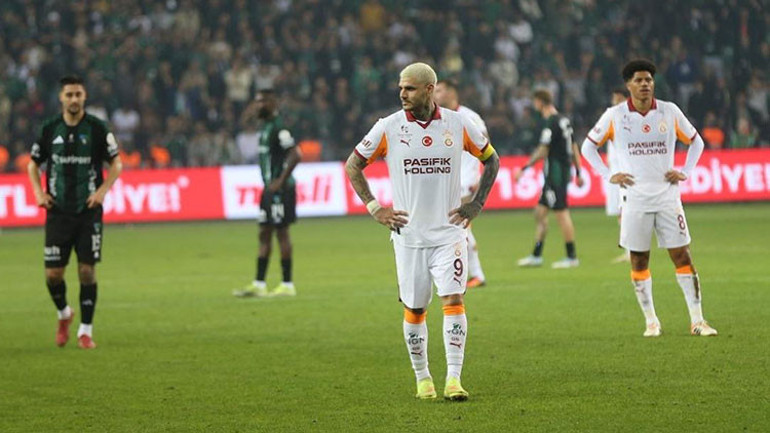 Lider Galatasaray tökezliyor Milli ara sonrası zorlu fikstür