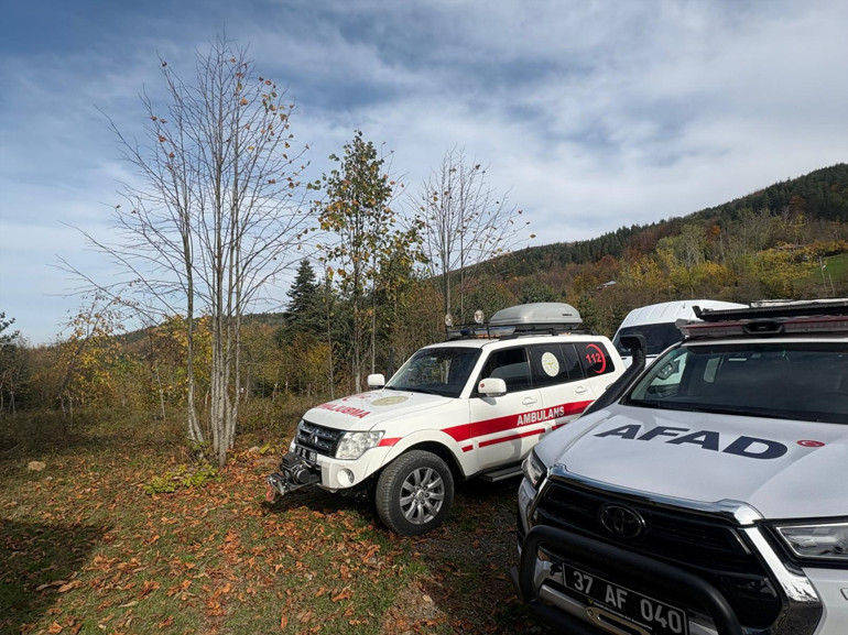 Son dakika... Kastamonudan kahreden haber Kayıp Huriye Helvacı ile 5 yaşındaki oğlu Osman Helvacının cansız bedeni bulundu
