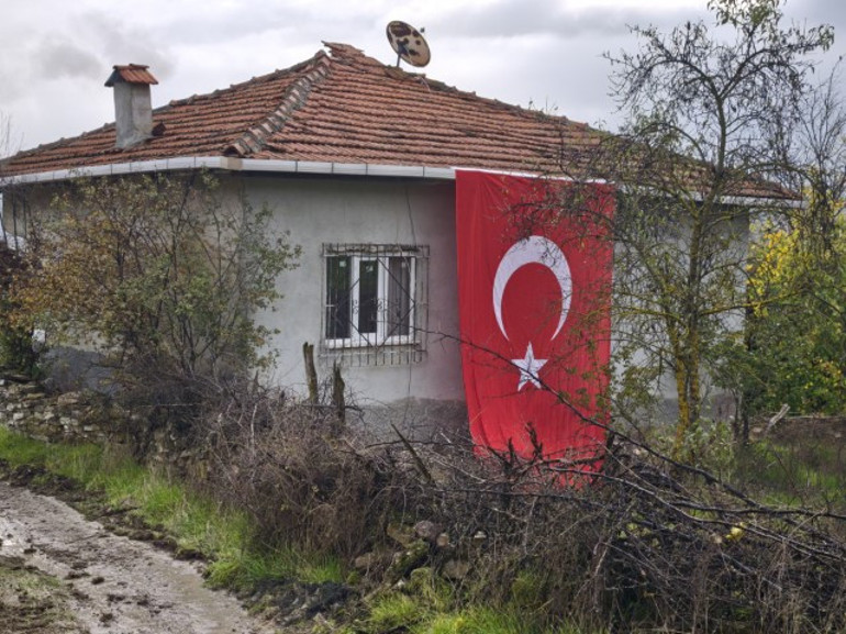 Acı haber şehit ailelerine ulaştı Ortaya çıkan detay herkesi yasa boğdu: 3 yıl arayla aynı gün şehit oldular