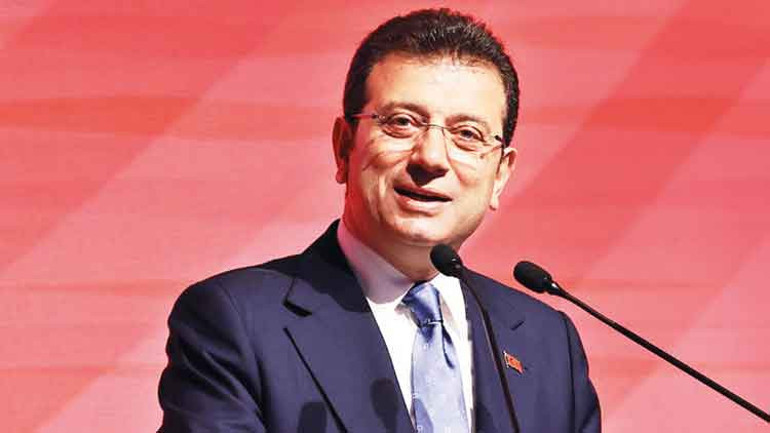 Olaylar İstanbul’da geçiyordu Ekrem diye bir anti-kahraman vardı