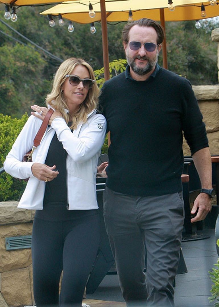 Ünlü oyuncunun iki evliliği de bitti... Yedi çocuğu var ama bu yaşında yapayalnız kaldı... Kalabalık ailemi özlüyorum