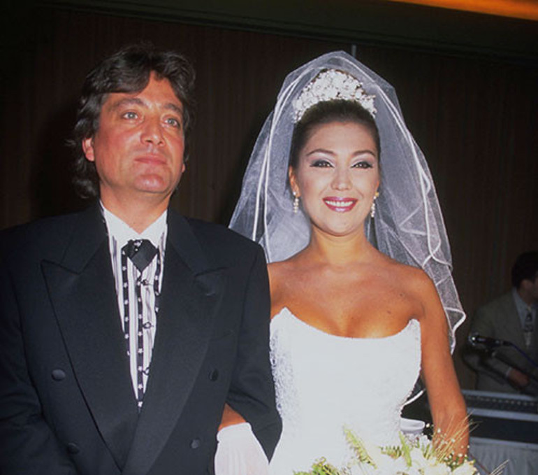 Ünlü oyuncu erken yaşta Alzheimerin pençesine düştü... Dünyası ilk filmi gibi Paramparça oldu... Şimdi bakımevinde hayata tutunmaya çalışıyor