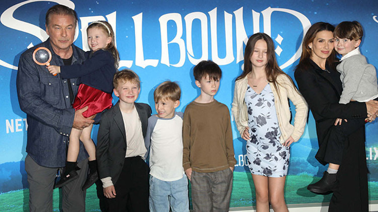 13 yıllık evlilik çatırdıyor… 7 çocuklu çift soluğu terapide aldı