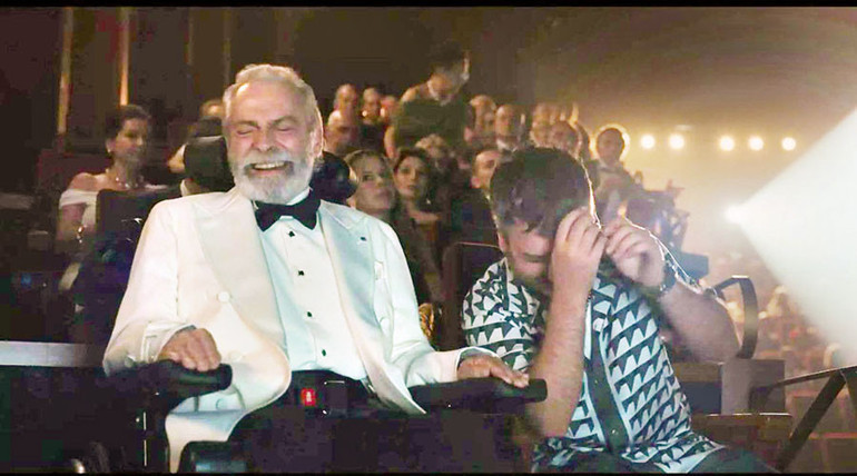 Orijinali güzeldi bu daha da güzel