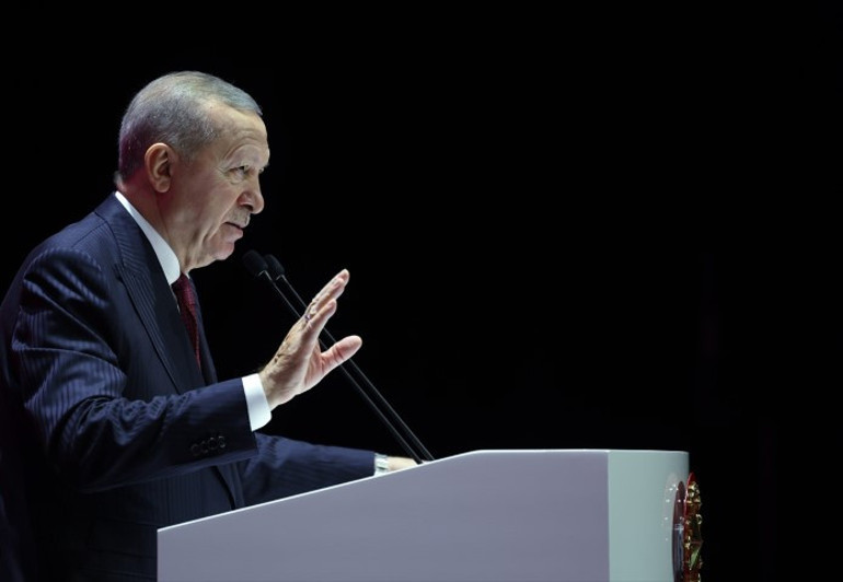 Cumhurbaşkanı Erdoğan: Haksızlığın karanlığı, hakikatin ışığını asla bastıramaz