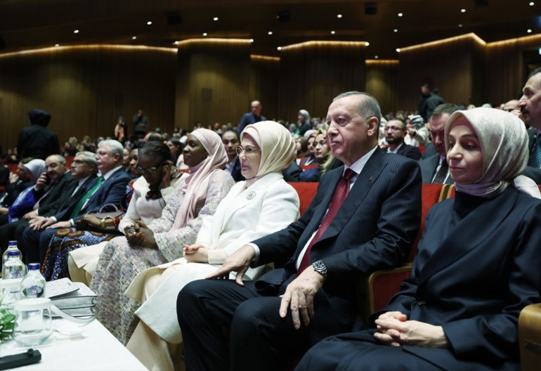 Cumhurbaşkanı Erdoğan: Haksızlığın karanlığı, hakikatin ışığını asla bastıramaz