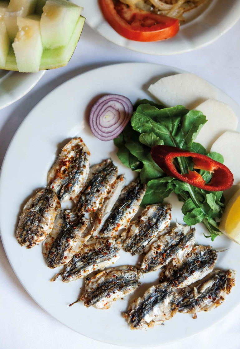 Karşınızda İstanbul, tabağınızda Ege