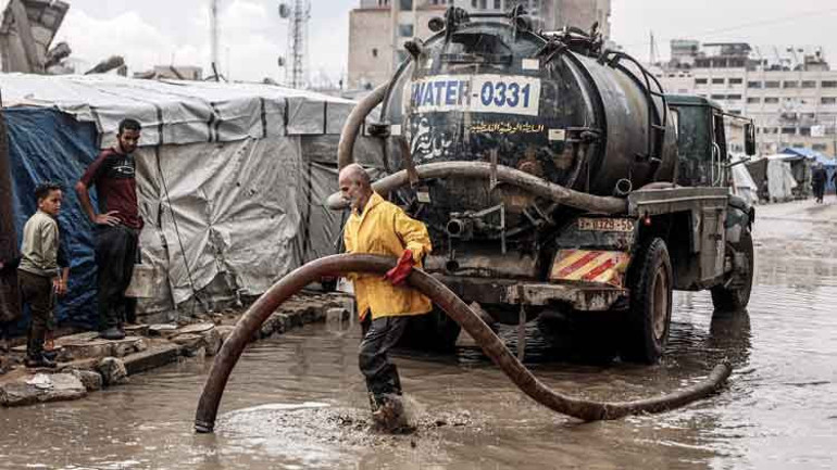 Gazze’de ateşkes çileyi bitirmedi: Çadırlar su altında kaldı