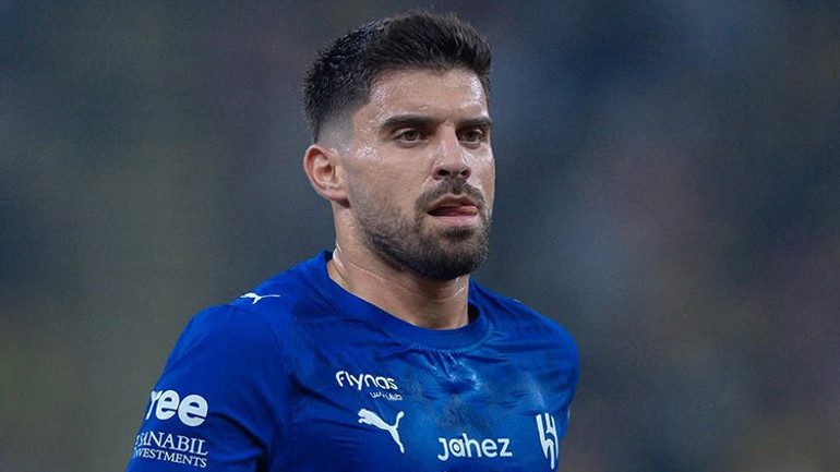 Neves gol sevincinde