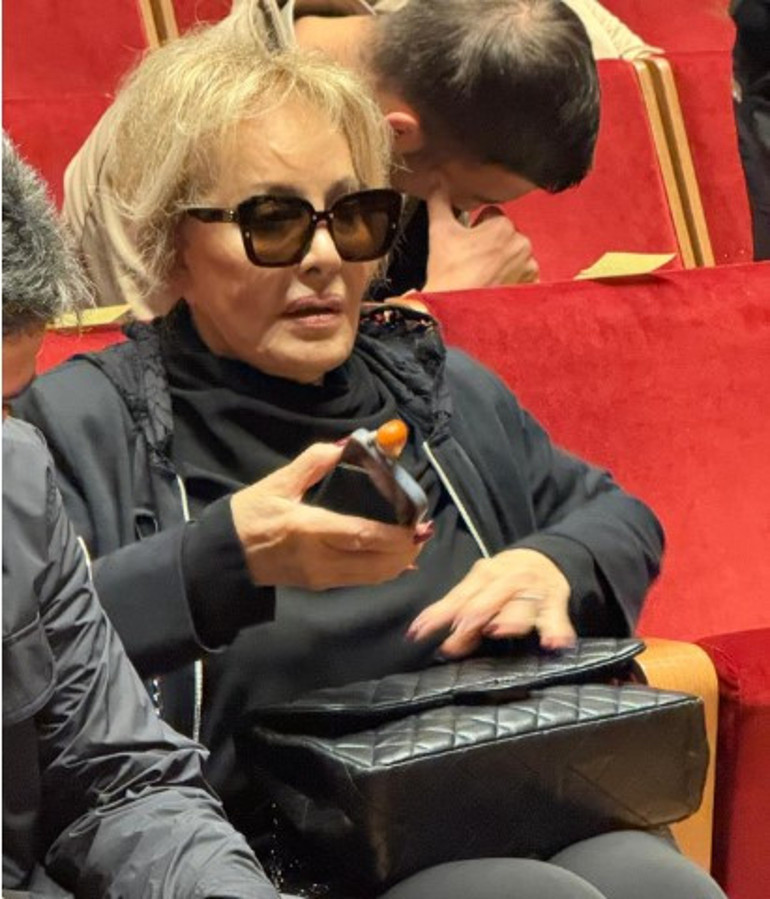 Muazzez Abacı’ya veda...Torunu gözyaşlarını tutamadı