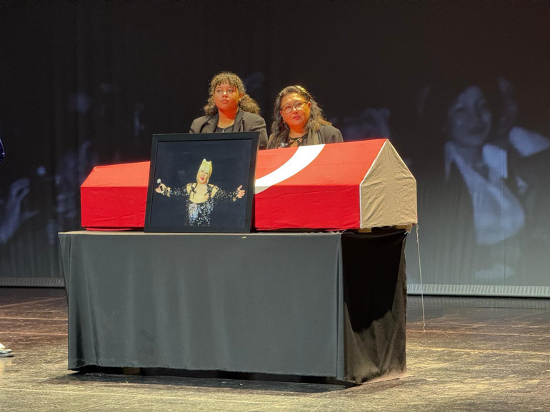 Muazzez Abacı’ya veda...Torunu gözyaşlarını tutamadı