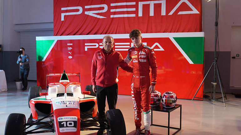 Milli pilot Alp Aksoy, Formula 4e adım attı: 2030da Formula 1de yarışan ilk Türk pilot olmayı hedefliyorum