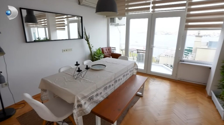 Ünlü oyuncu 3 oda 1 salon bu evde yaşıyor... İstanbul ayaklarının altında