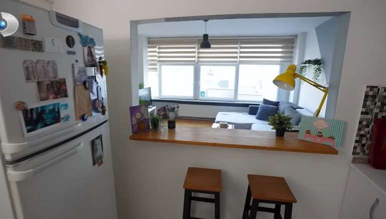 Ünlü oyuncu 3 oda 1 salon bu evde yaşıyor... İstanbul ayaklarının altında