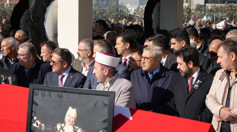 Muazzez Abacı Ankarada toprağa verildi