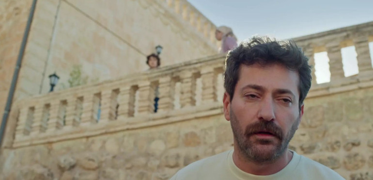 Uzak Şehirin 38. bölümünde neler oldu Boran uyandı Sadece onu hatırladı...