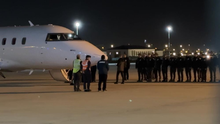 Hırvatistanda düşen yangın uçağında şehit olan Pilot Baharın naaşı Türkiyeye getirildi