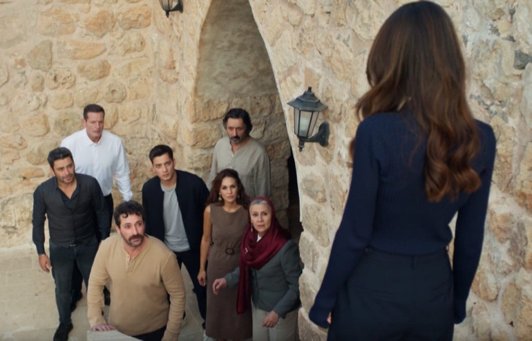 Uzak Şehirde Boran fırtınası Sezonun en yüksek reytingi...