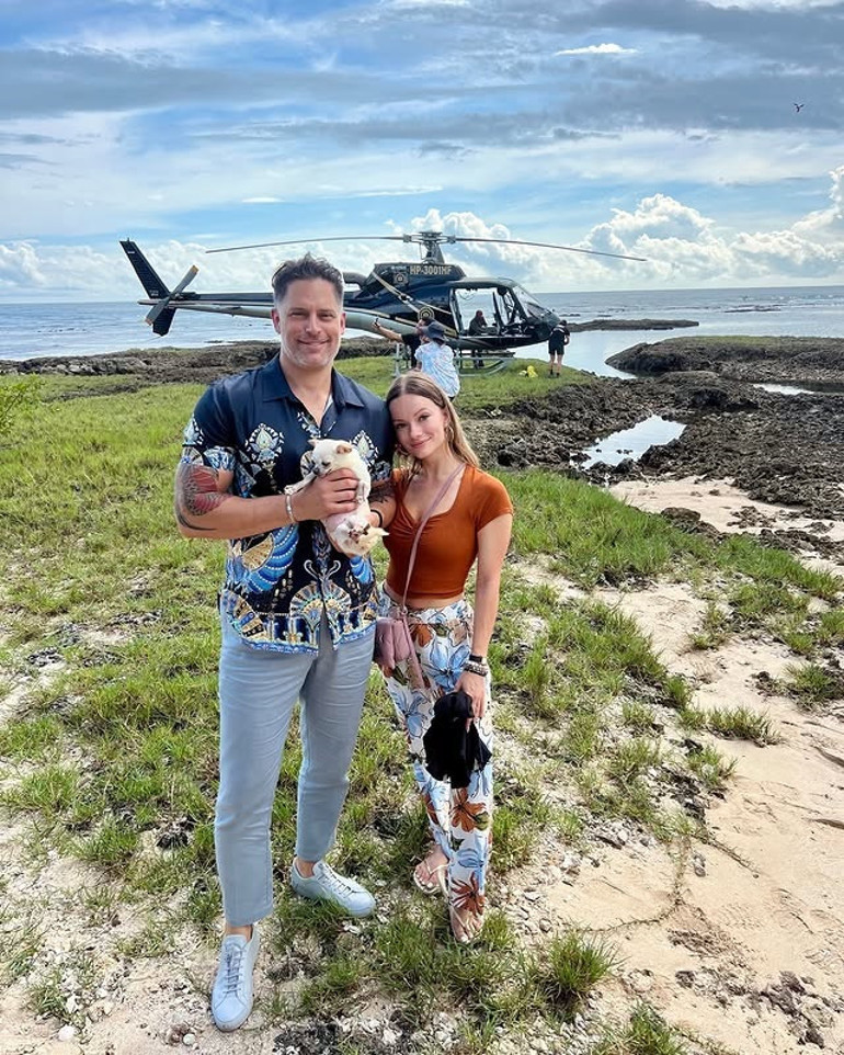 Ünlü oyuncu çocuk istemeyen karısından boşanıp ona koşmuştu… Hayatı bu aşkla değişti… Gelinlik alışverişine çıkmış