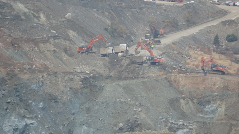 Maden ocağında göçük alanı