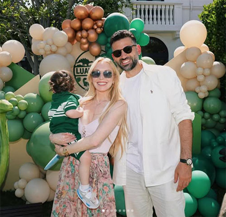 Evlenip anne olmak kimseye böyle yaramamıştı... Kocası ve oğlu sayesinde yeniden doğdu: 20 yaşındayken bile bu kadar genç değildi