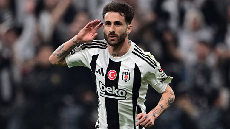Rafa Silva ateşle oynuyor