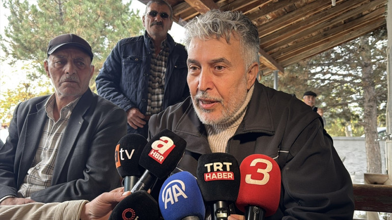 Aile fertleri taziye sırasında