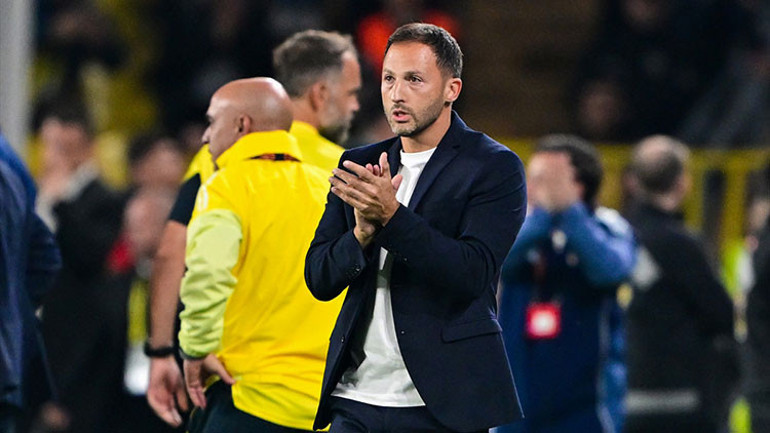 Teknik direktör ve takım ilişkisi