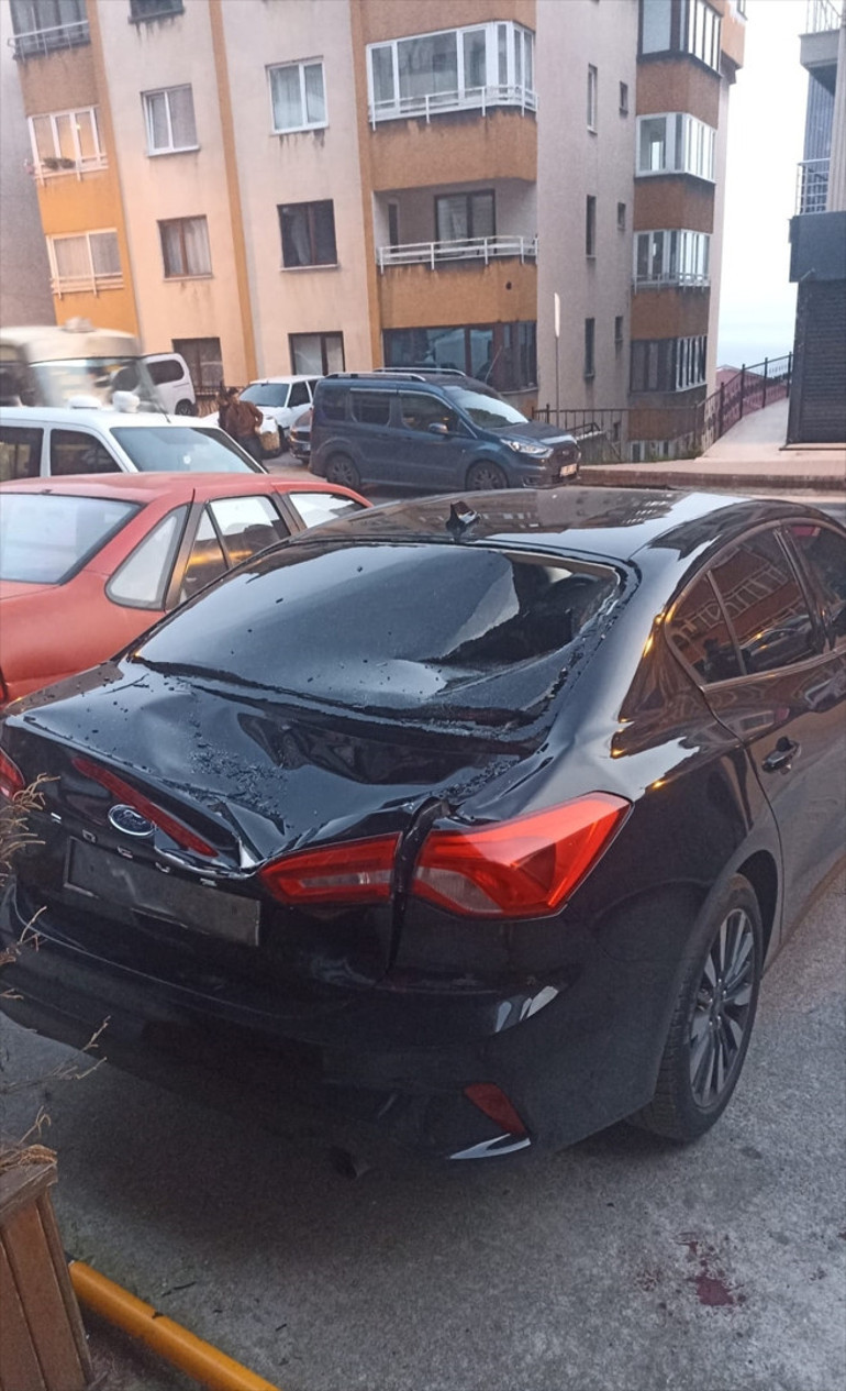 Apartman ve çevresinden bir kare