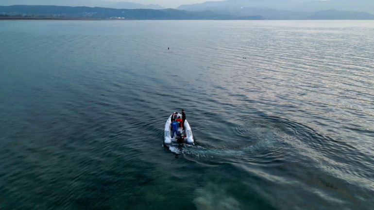 Sapanca Gölü yüzeyinde görülen kabarcıklar
