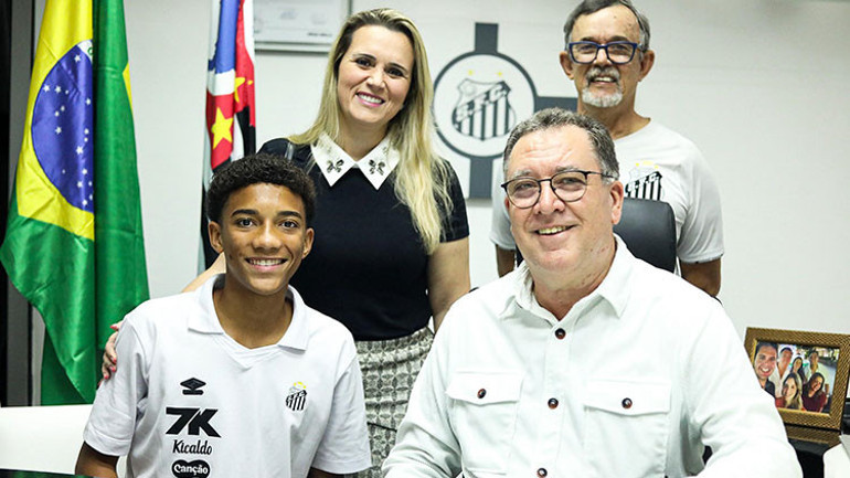 Galatasaray Robinhonun oğlunu transfer etmek istiyor Rakip Chelsea ve Inter