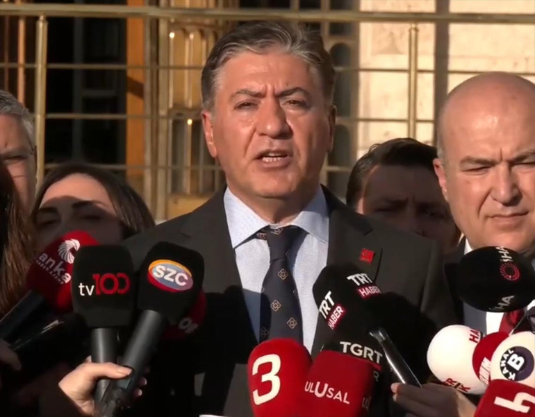 Son dakika... Terörsüz Türkiye komisyonu İmralıya gidecek.... AK Parti adına İmralı heyetinde yer alacak isim belli oldu
