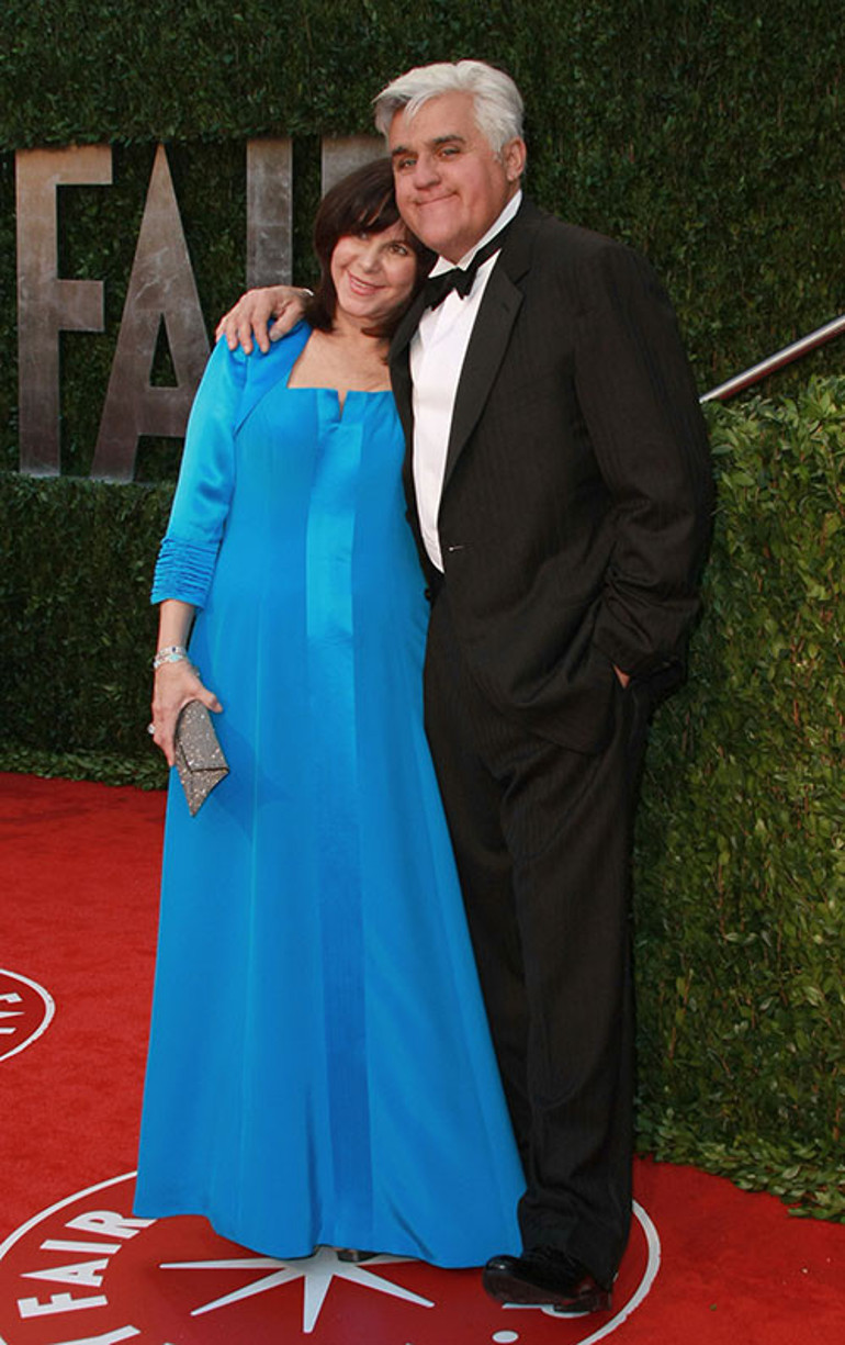 45 yıl önce evlenirken ettiği yemini hiç bozmadı... Demans olan karısı her zaman onu tanımıyor bile: Seni seviyorum dediğinde ben eriyorum