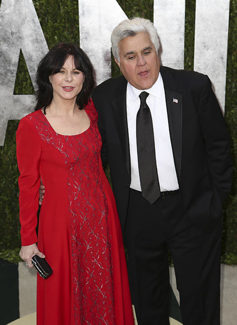 45 yıl önce evlenirken ettiği yemini hiç bozmadı... Demans olan karısı her zaman onu tanımıyor bile: Seni seviyorum dediğinde ben eriyorum