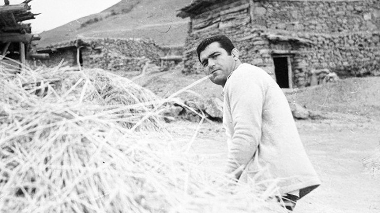 Milli güreşçi Ahmet Ayık… Enkazın altından doğan şampiyon