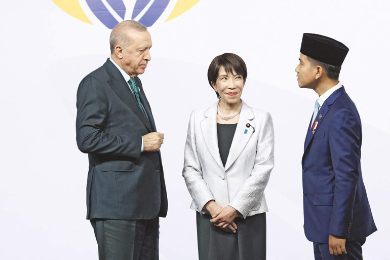 Afrika’daki ilk zirve