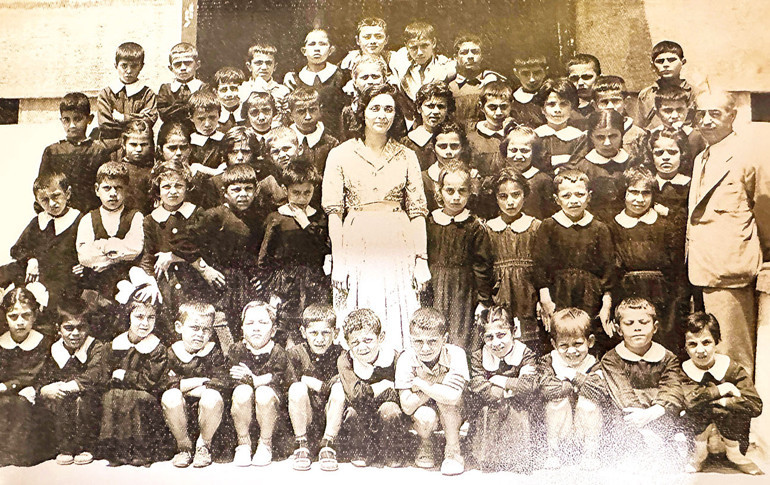 3 neslin öğretmeni