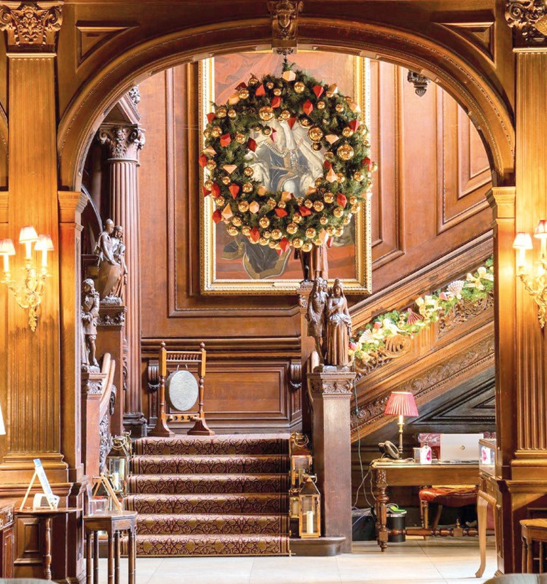 Ünlüler hangi şato otellere gidiyor