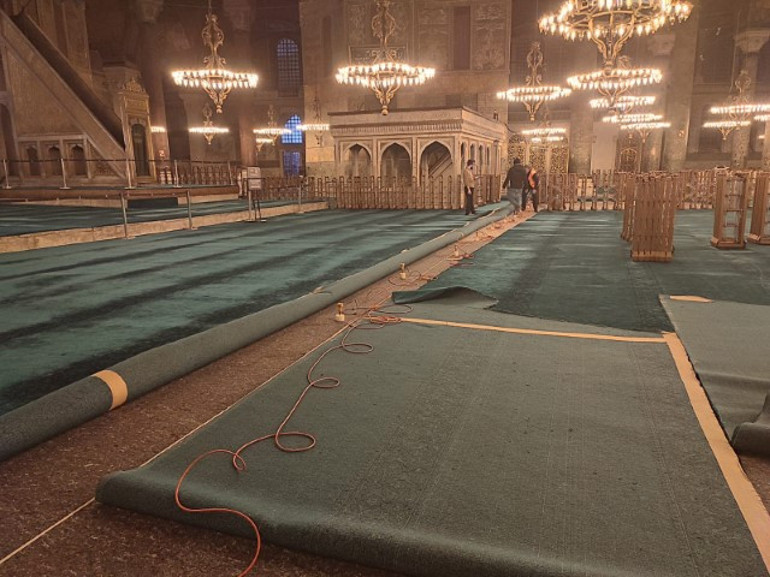 Alınan tedbirler fotoğraflarla anlatıldı | Ayasofyaya kamyon girdirildi tartışmalarıyla ilgili yetkililerden açıklama