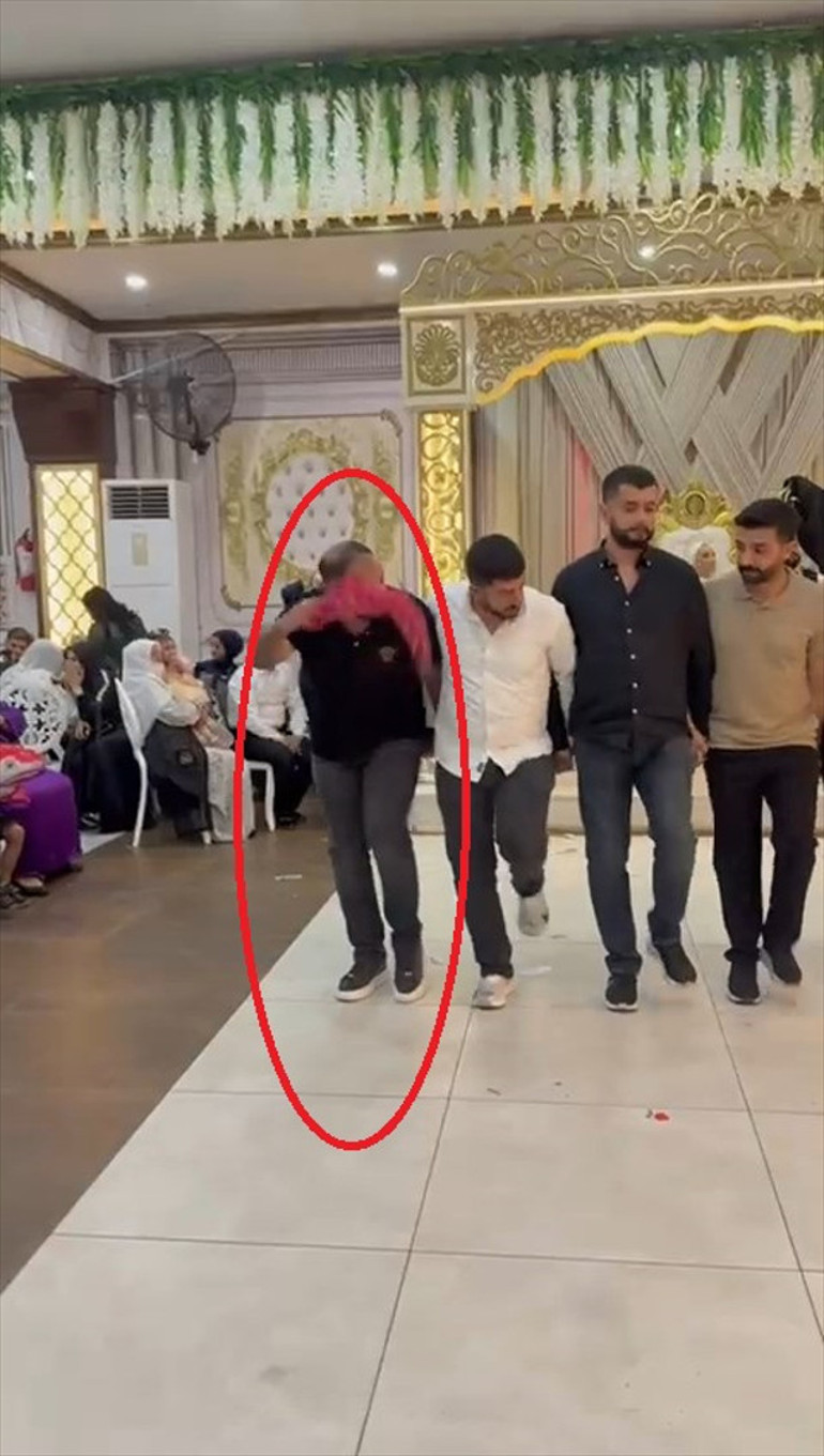 Maskeli 4 kişi tarafından ailesinin yanında öldürüldü Acılı baba: 22 gündür katilleri bulunamadı