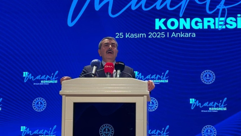 Bakan Tekin: İki parametre ile müfredatımızı revize ettik