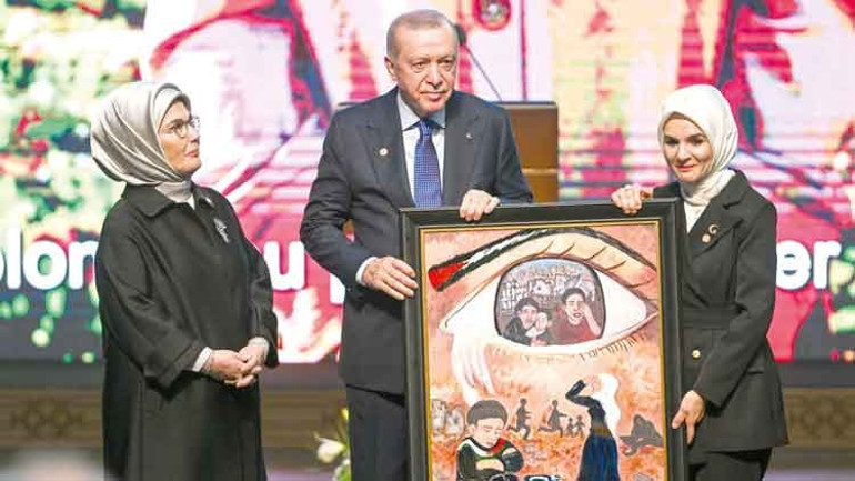 Cumhurbaşkanı Erdoğan: Kadına şiddet insanlığa ihanettir