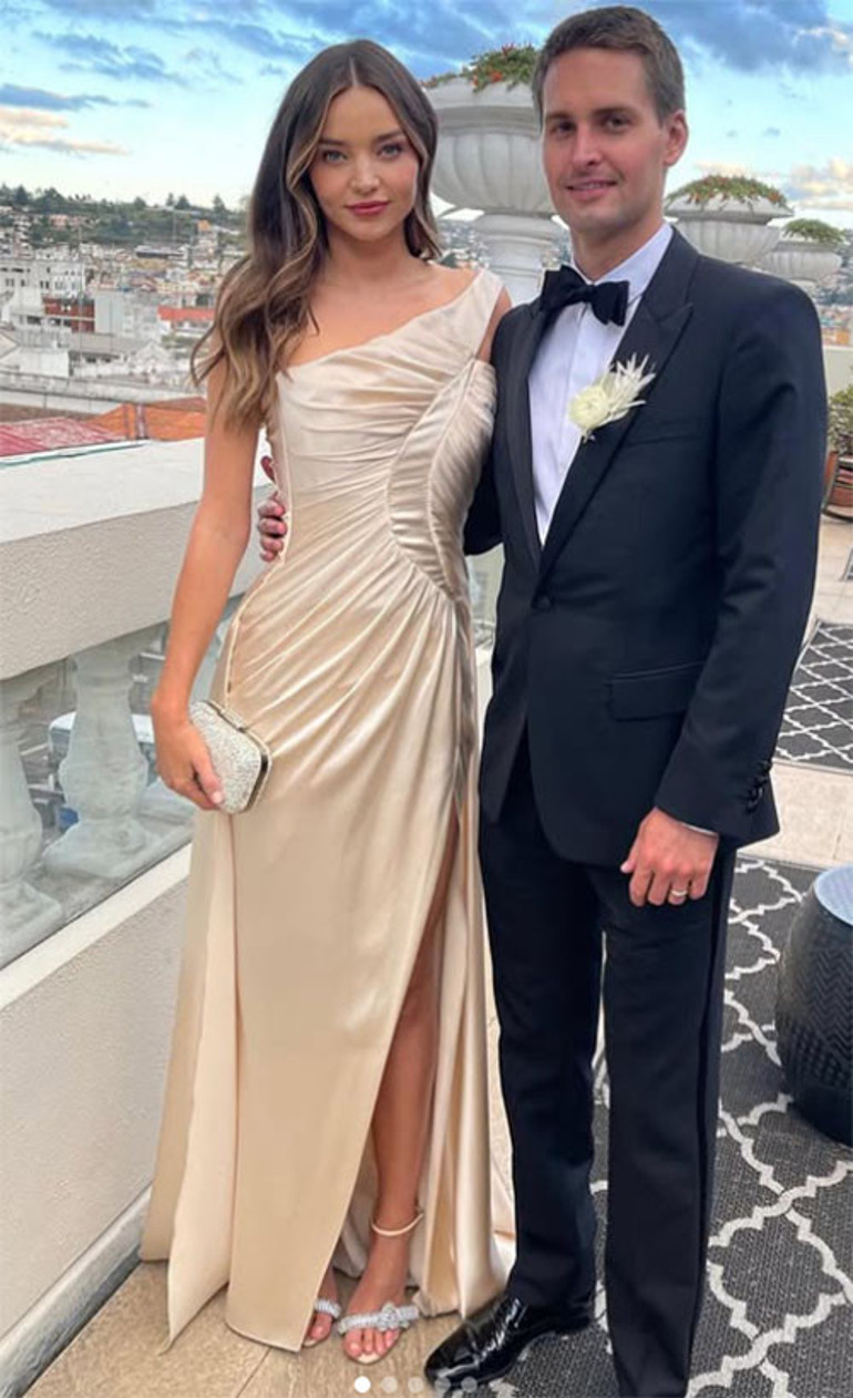 Önce kendi servet kazandı, sonra daha zenginle evlendi... Aşkta bile para parayı çekti... Sonra ona üç erkek evlat verdi