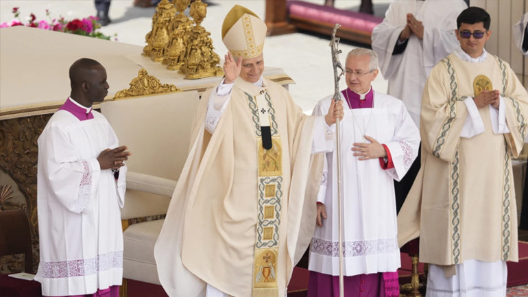Papa Leo yarın Türkiyeye geliyor: Ziyaretin detayları belli oldu İznikteki bazilika için özel statü kararı